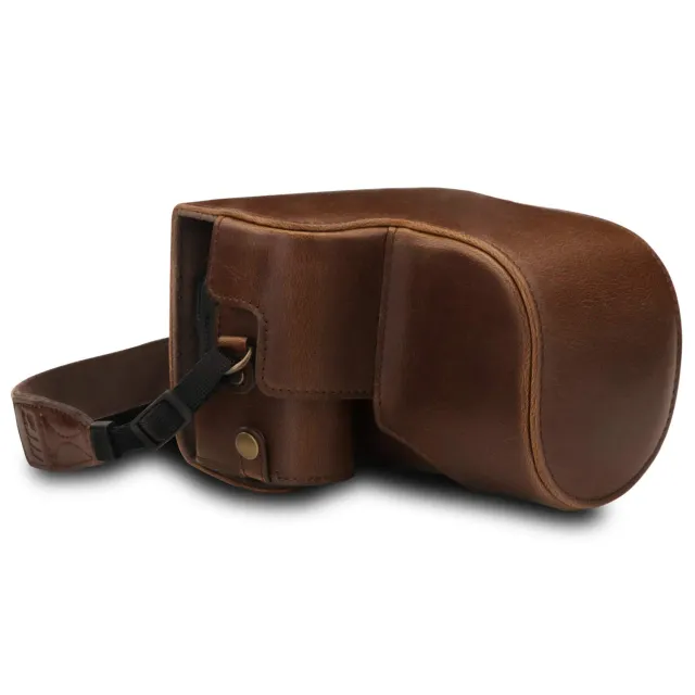 MegaGear custodia Nikon Coolpix B600 ecopelle marrone scuro